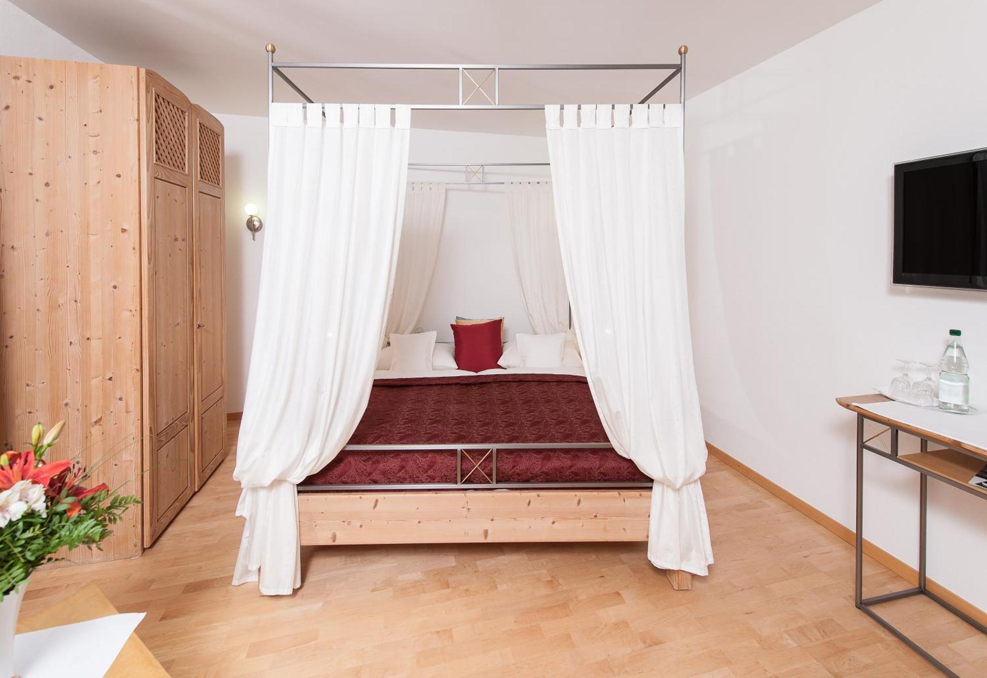 Gaestehaus & Weingut Peth Florsheim-Dalsheim Экстерьер фото