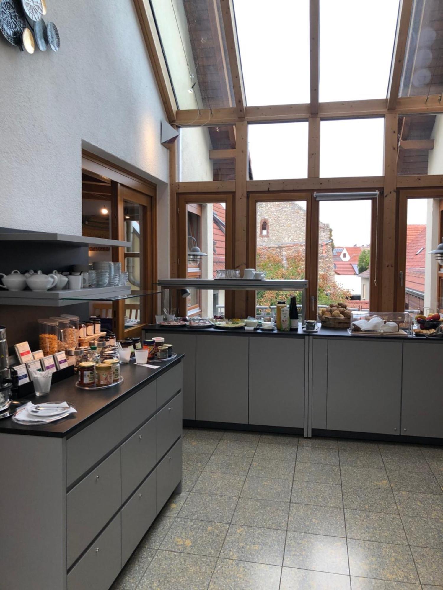 Gaestehaus & Weingut Peth Florsheim-Dalsheim Экстерьер фото